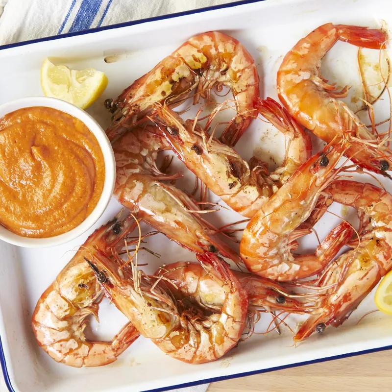 romesco_sauce_with_grilled_prawns_withoutpack_2000x1125_low_res_800x800