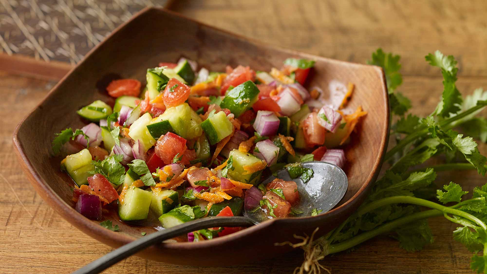 east_african_fresh_tomato_and_cucumber_salad