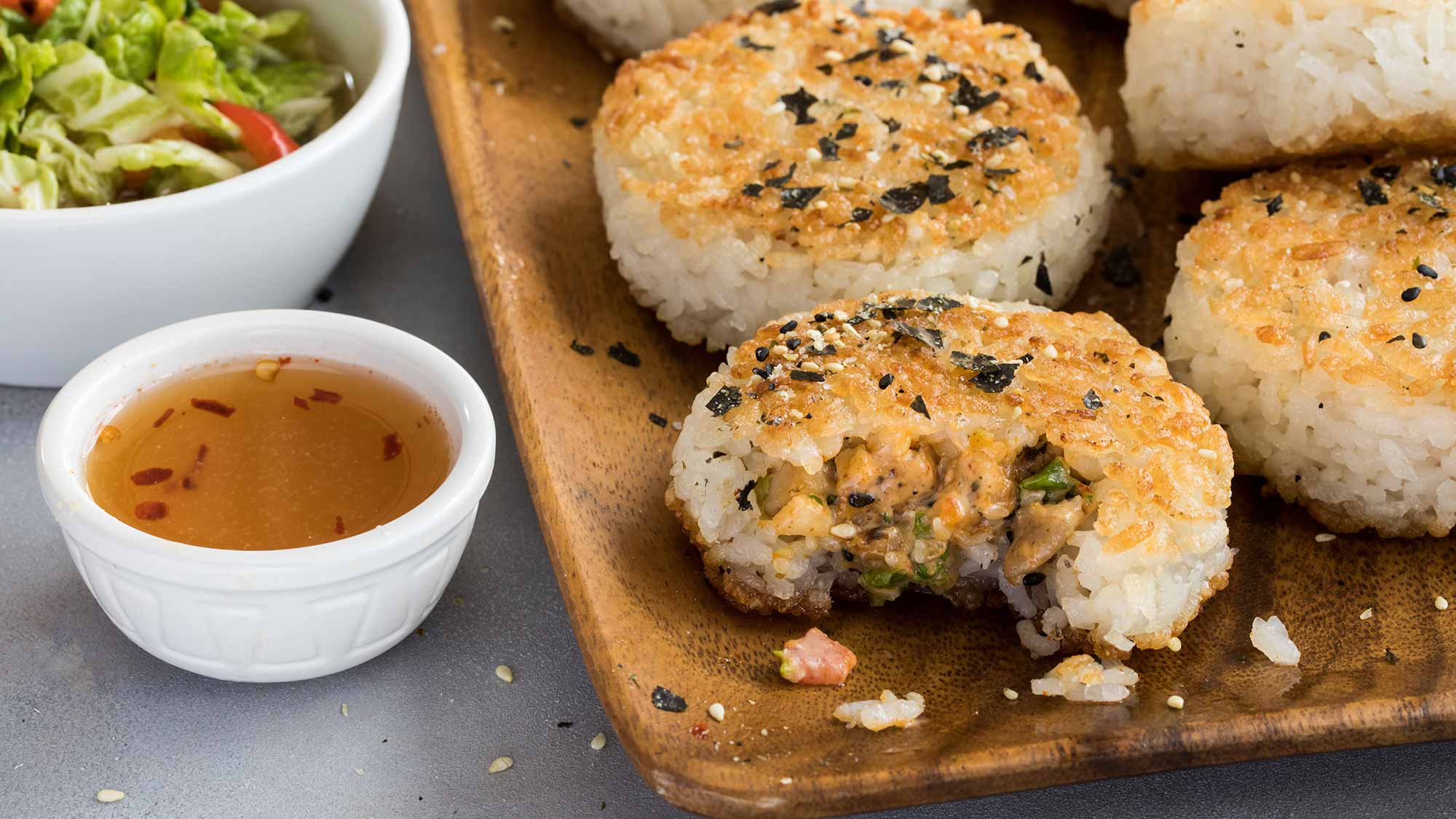 sesame_and_7_spice_chicken_rice_ball_with_japanese_quick_kimchee_0176